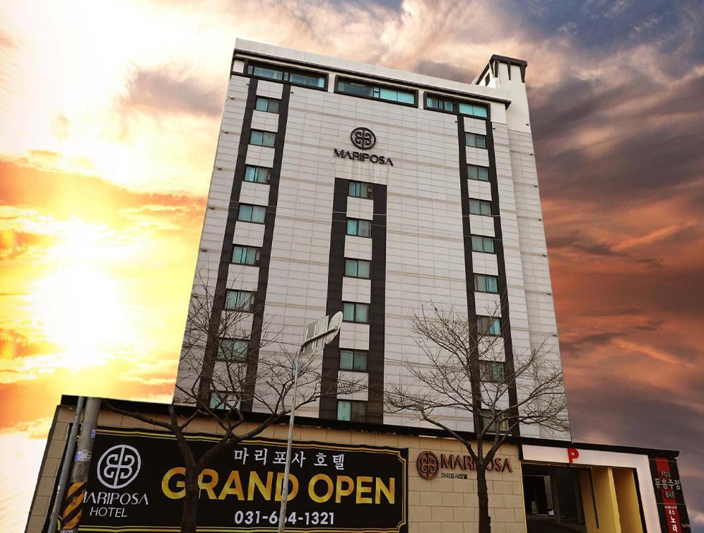 Mariposa Hotel Songtan Pyeongtaek Exterior foto