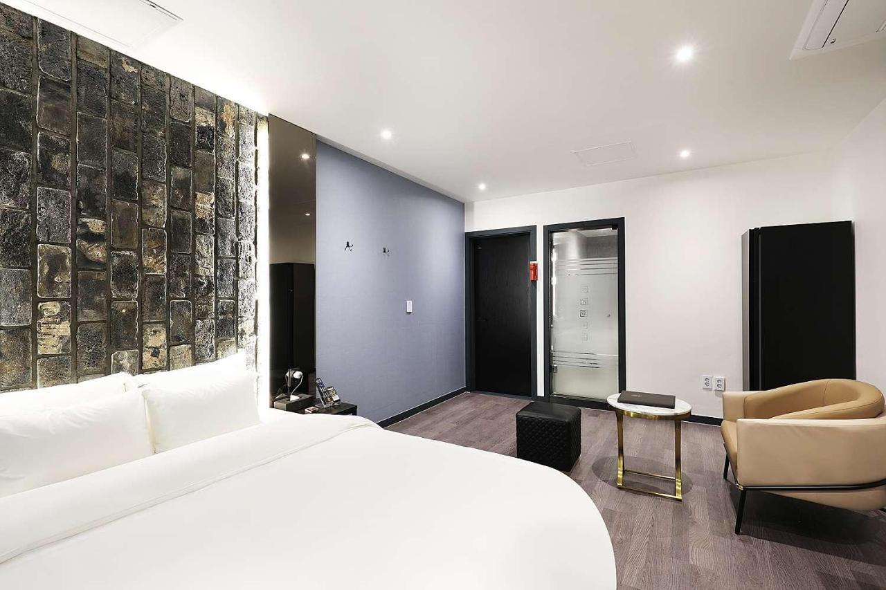 Mariposa Hotel Songtan Pyeongtaek Exterior foto