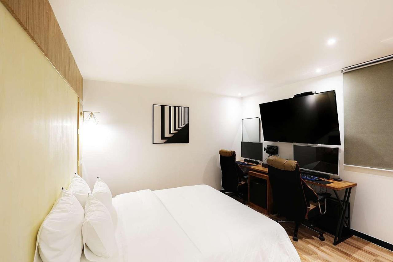 Mariposa Hotel Songtan Pyeongtaek Exterior foto