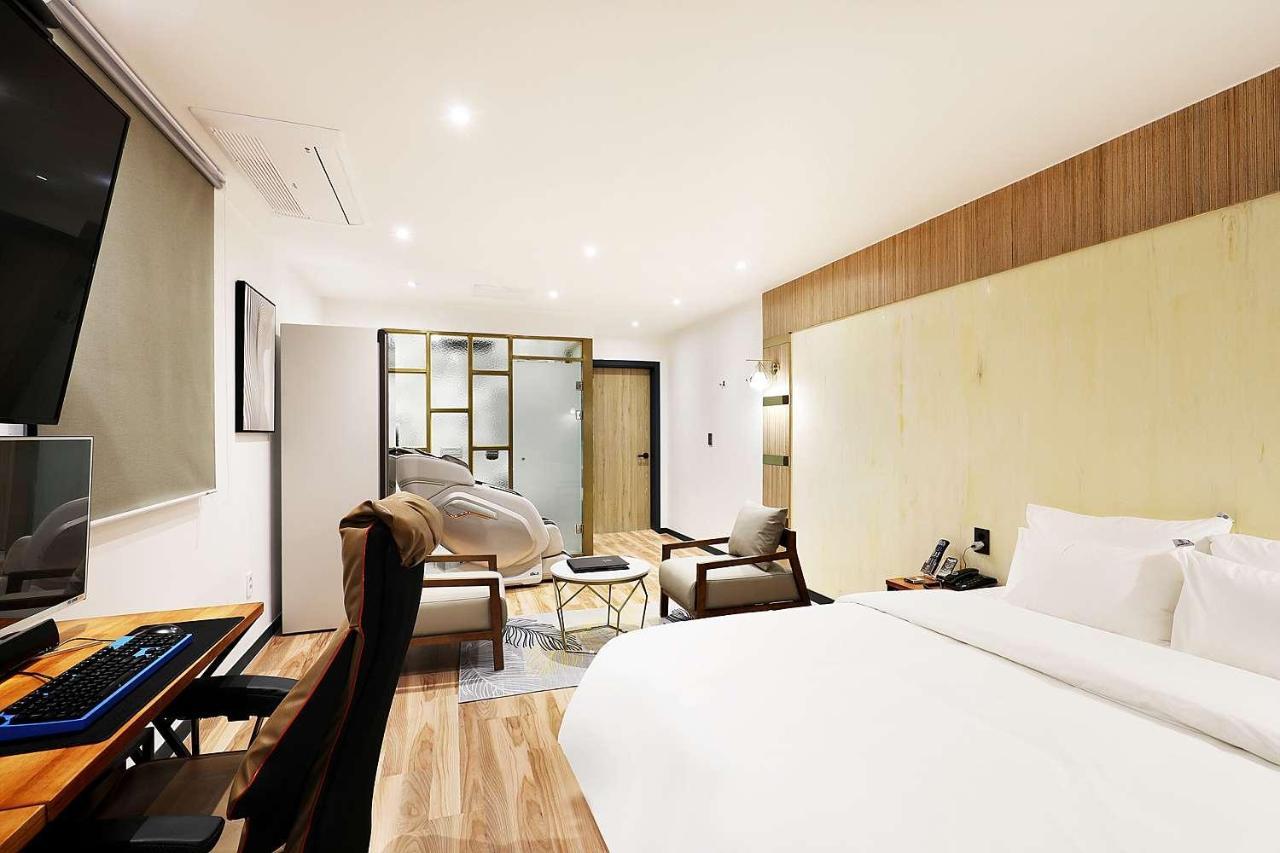 Mariposa Hotel Songtan Pyeongtaek Exterior foto